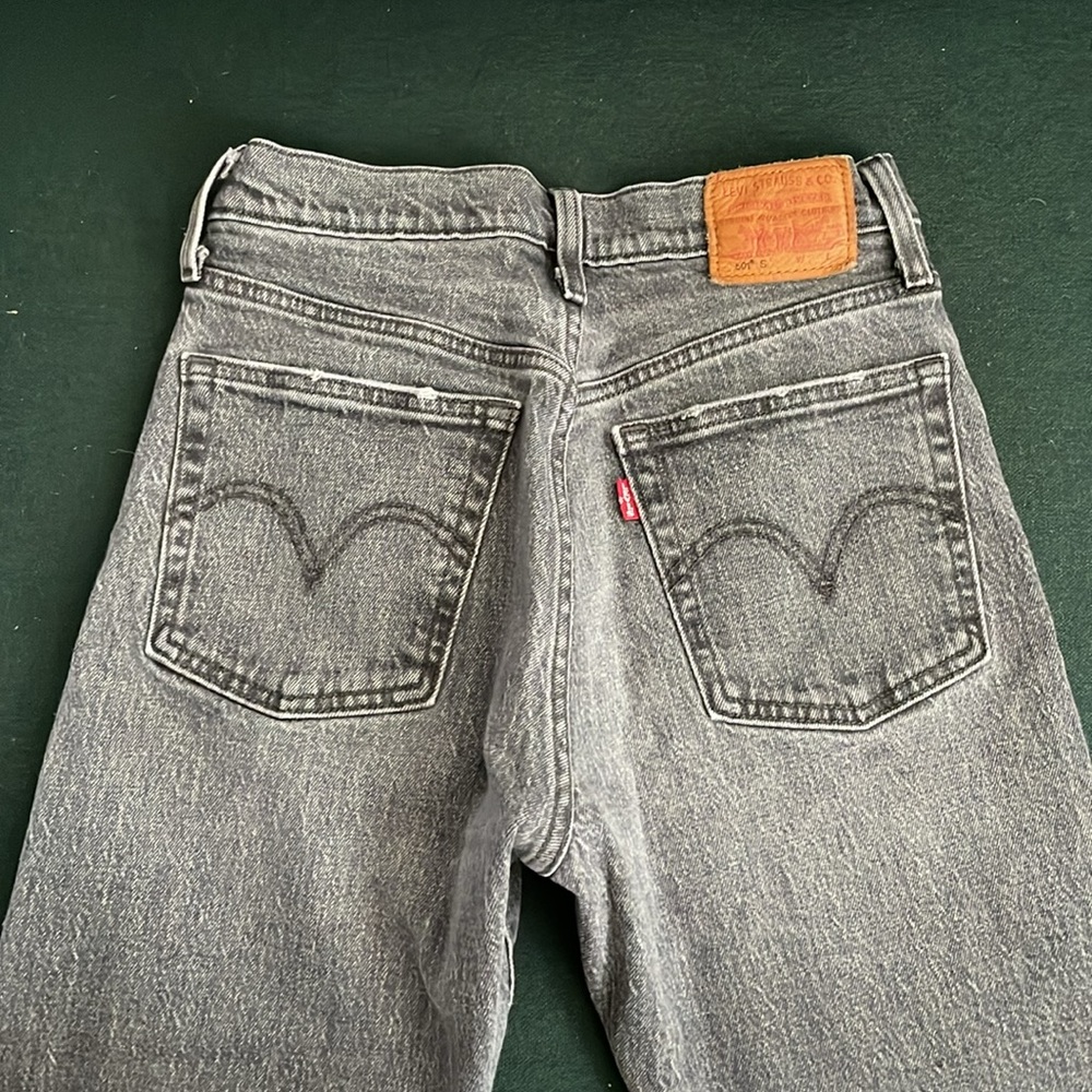 Levis - 501 Skinny Jeans - Black size 25